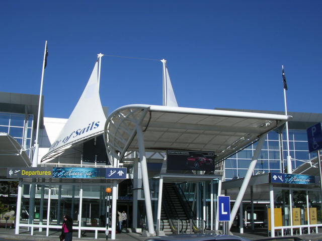 オークランド空港