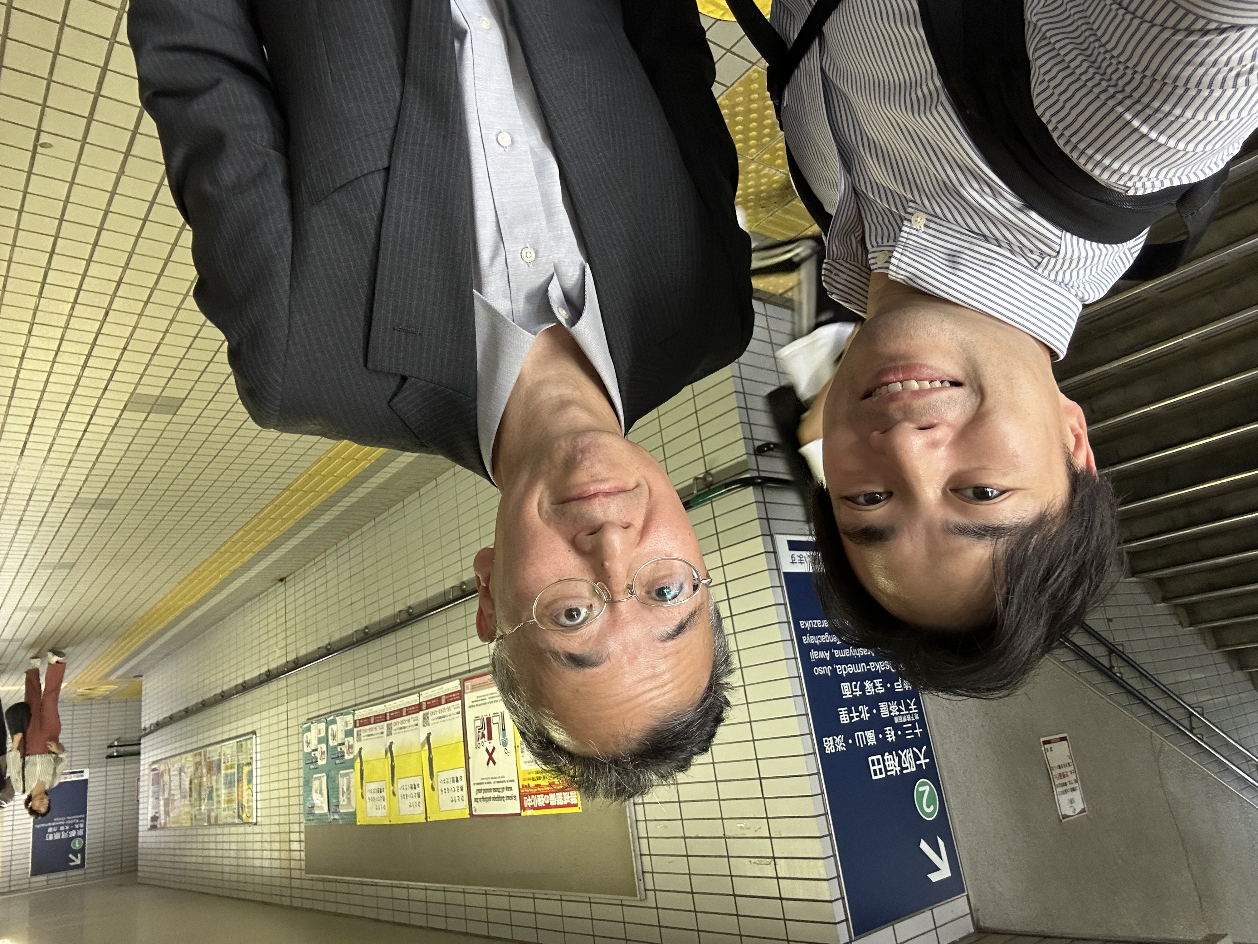 リンカーン大学のスタッフとの写真