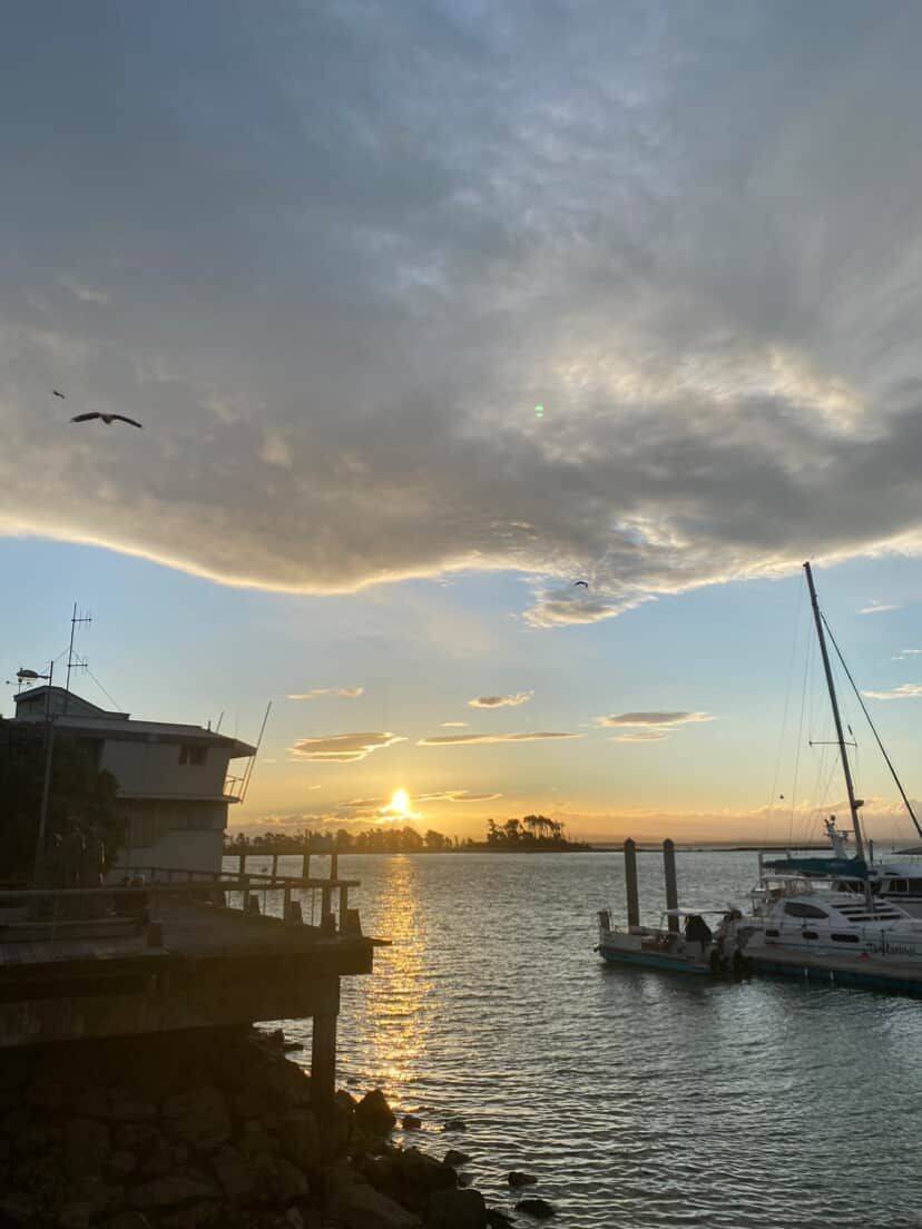 ネルソンの港の夕暮れ